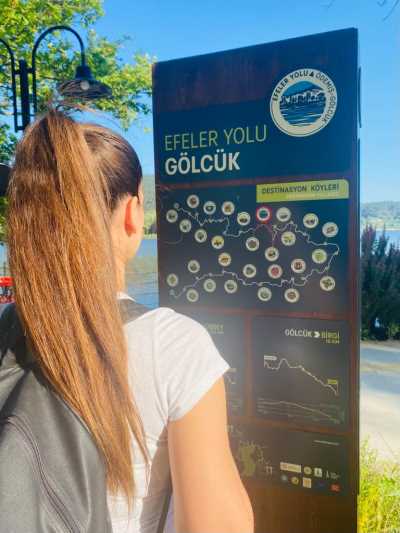 Efeler Yolu